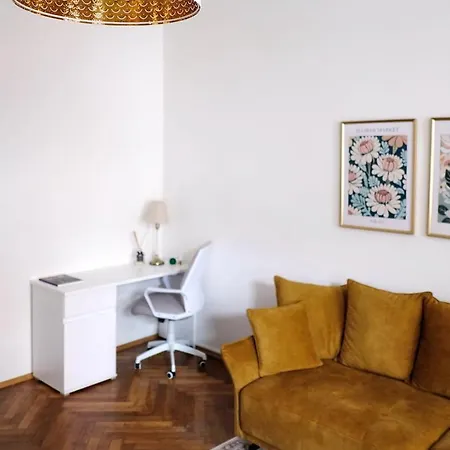 Noor - Calm With Garden - Free Parking & Near Messe Appartamento *