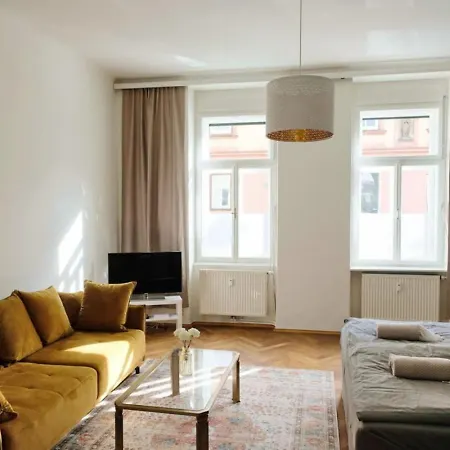 Noor - Calm With Garden - Free Parking & Near Messe Graz