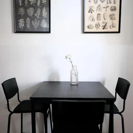 Appartamento Noor - Calm With Garden - Free Parking & Near Messe *