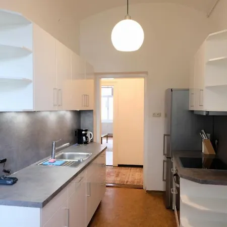 Appartamento Noor - Calm With Garden - Free Parking & Near Messe