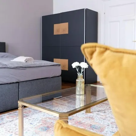 Appartamento Noor - Calm With Garden - Free Parking & Near Messe *