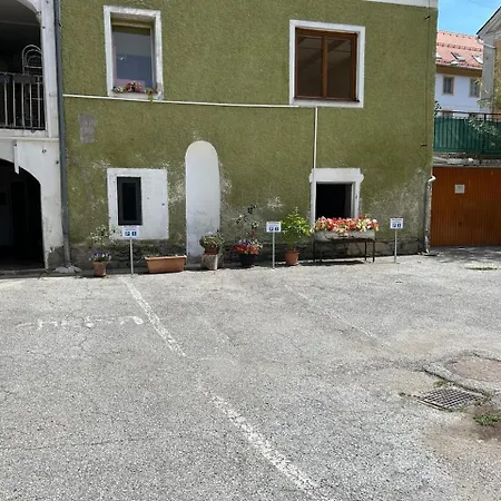 Noor - Calm With Garden - Free Parking & Near Messe Appartamento Graz
