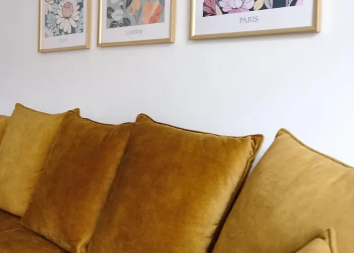 Neue Im Zentrum Von Fuer 2-3 Personen Апартаменти Грац